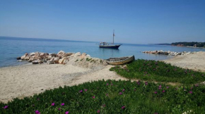 Porto Almira Beachfront Apartments